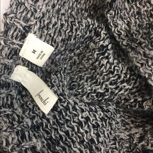 Frenchi Cropped Sweater Top Size M